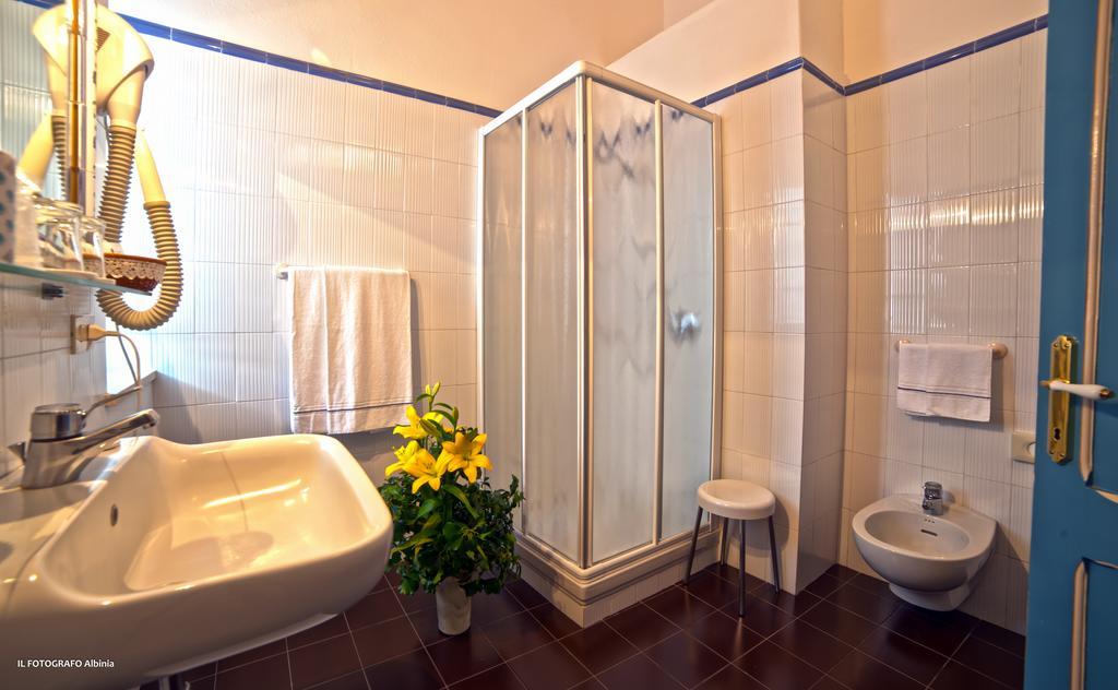 סטורניה Hotel Villa Clodia מראה חיצוני תמונה