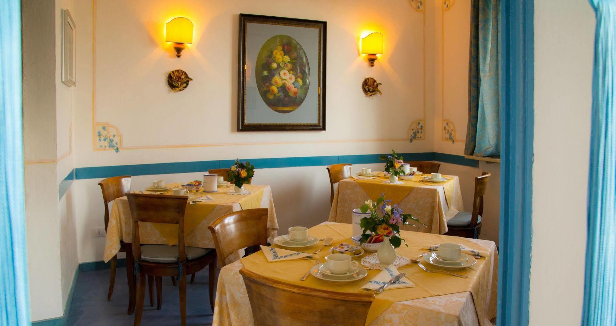 סטורניה Hotel Villa Clodia מראה חיצוני תמונה
